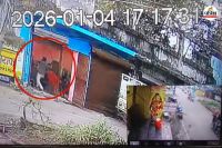 CG Breaking News: सत्संग के दौरान बुजुर्ग महिलाओं पर डंडे से हमला, CCTV में कैद वारदात, देखें Video(photo-patrika)