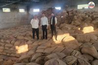 1.77 करोड़ का अवैध स्टॉक जब्त(photo-patrika)