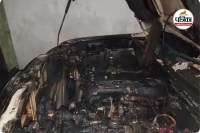 रायगढ़ में खड़ी स्कार्पियों में युवकों ने लगाई आग (photo source- Patrika)