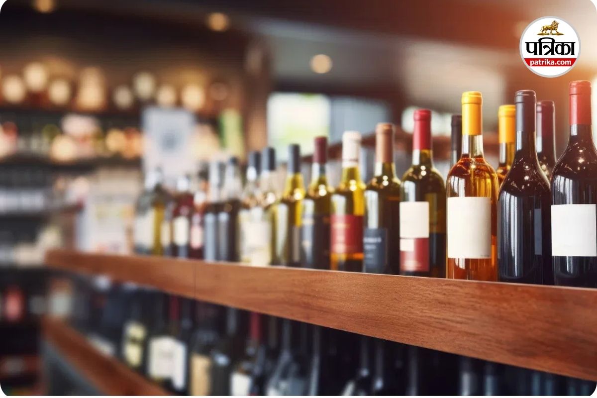 CG Liquor VAT Removed: मदिरा प्रेमियों के लिए बड़ी खबर! शराब से वैट खत्म, कीमतों पर नहीं पड़ेगा कोई असर