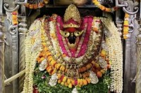 विंध्याचल धाम दान पेटिकाओं से निकले 51 लाख रुपये