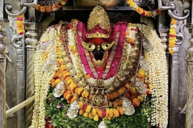 विंध्याचल धाम दान पेटिकाओं से निकले 51 लाख रुपये