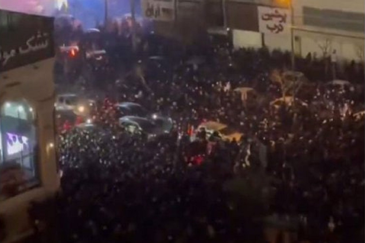 प्रदर्शन में शामिल होने वाले खुदा के दुश्मन, उन्हें मिलेगी मौत की सजा'… ईरान  सरकार ने दी चेतावनी