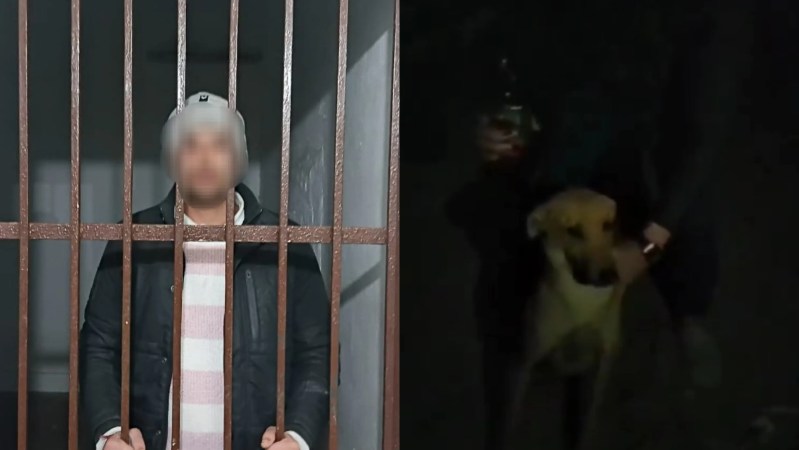 पुलिस की गिरफ्त में आरोपी (फोटो सोर्स- बागपत पुलिस)