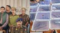 खुलासा करते पुलिस उपायुक्त सेंट्रल फोटो सोर्स- पुलिस कमिश्नरेट कानपुर