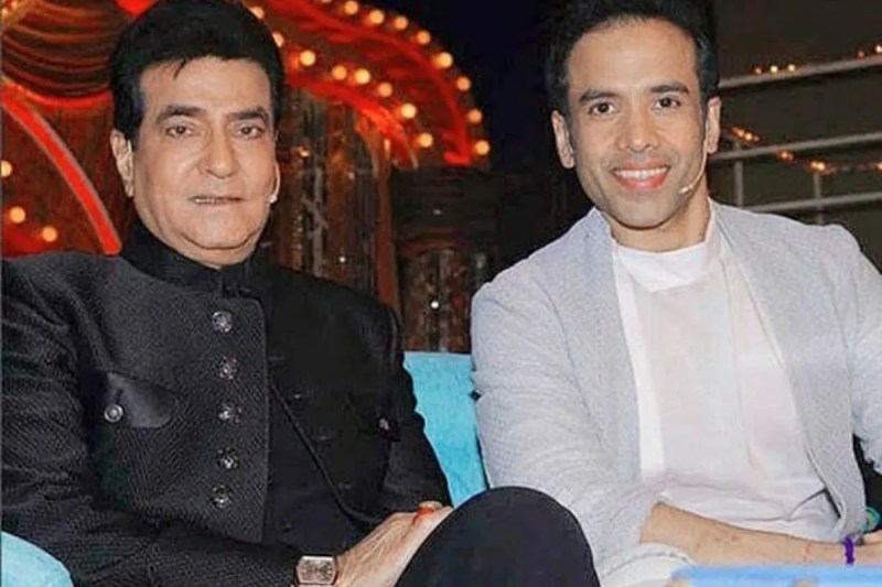 Jeetenda-Tusshar Kapoor Photo