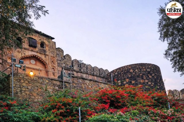 Jhansi Fort main gate Uttar Pradesh Rani Lakshmibai historical monument