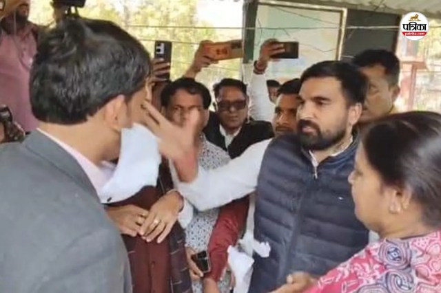 MGNREGA Ba-chao Mahasangram foot march