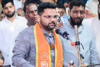 Maharashtra minister Bharat Gogavale's son surrenders before police