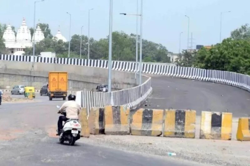 nathu colony flyover repair or demolition update due to safety issue