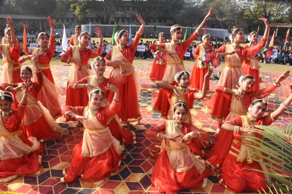 National SchoolShooting Chaimpean Ship