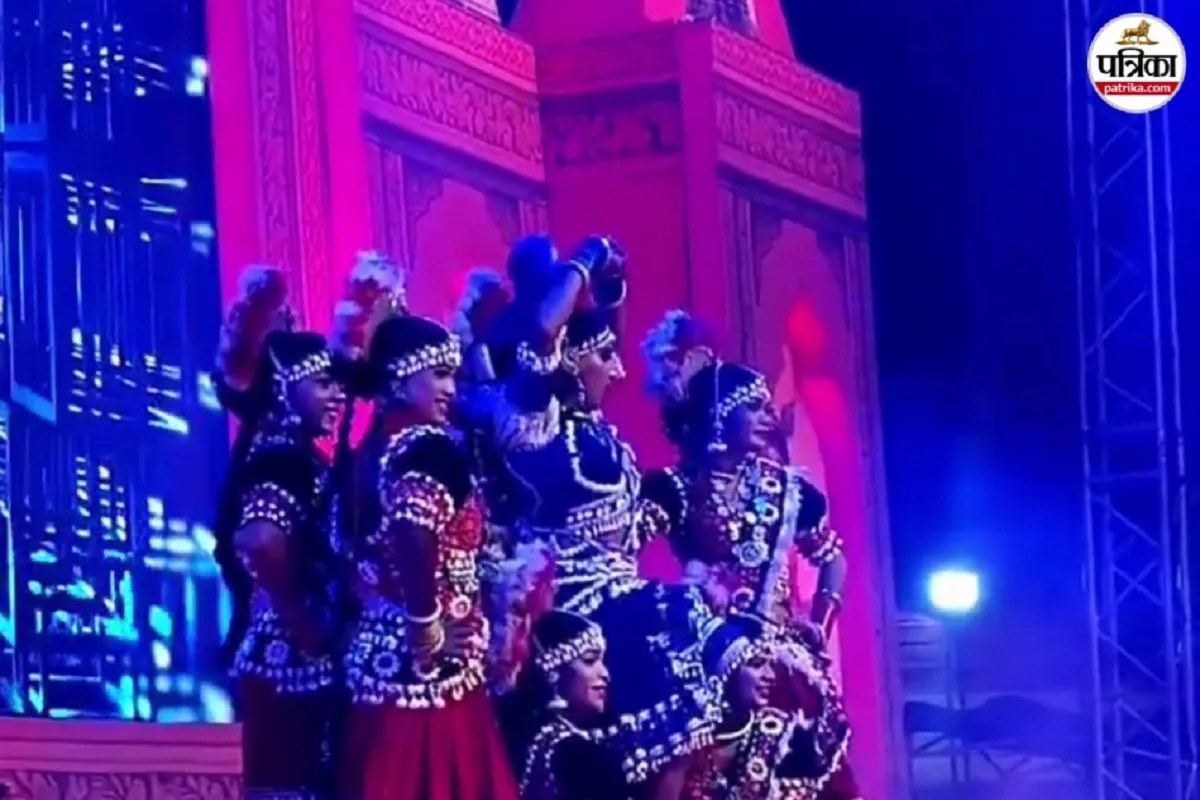 Raipur: राजा मोरध्वज आरंग महोत्सव में स्वरांजलि डांस ग्रुप की मोहक प्रस्तुति