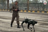 Army Day Parade 2026 When robotic dogs appeared on Jaipur streets everyone stunned know about their Name sanjay special features