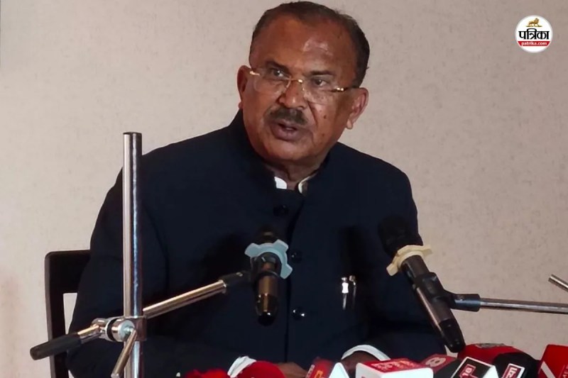 Rajasthan Budget Session Political tensions rise Vasudev Devnani gives a sharp reply to Ashok Gehlot and Tikaram Juli