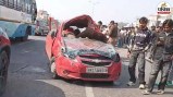 amroha car accident tire burst two dead