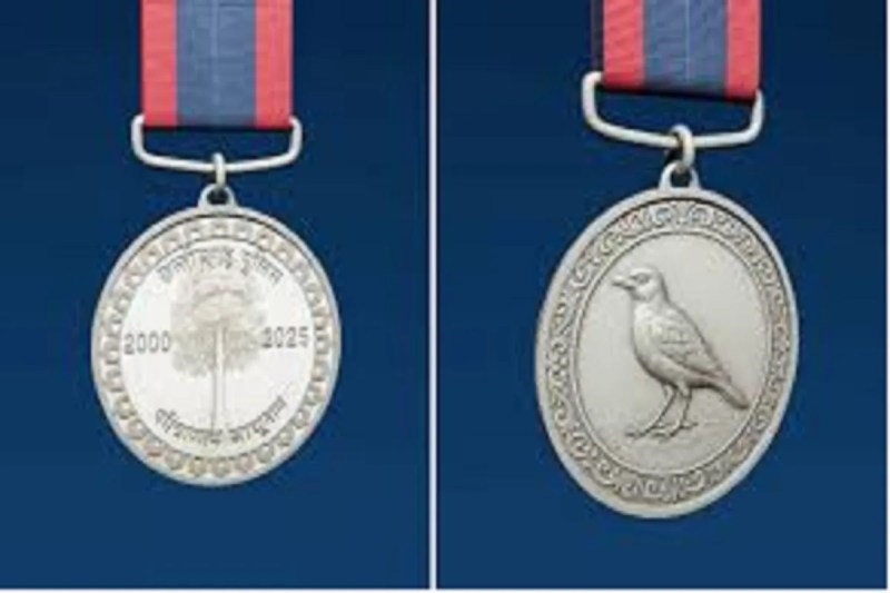 CG News: मुख्यमंत्री विष्णु देव साय ने किया पदक का विमोचन, 25 सालों से कार्यरत पुलिसकर्मियों को मिलेगा रजत जयंती पदक,