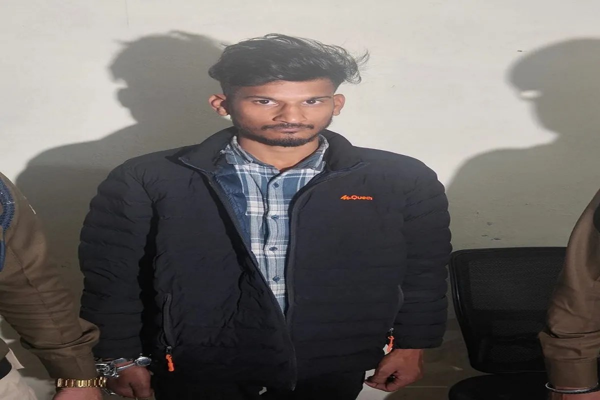 CG News: सोशल मीडिया में पूर्व सीएम से गाली-गलौज, आरोपी को गिरफ्तार कर भेजा जेल