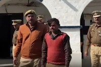 प्रेम, विश्वास और कानून-तीनों हार गए, एक मां की जान चली गई (फोटो सोर्स : WhatsApp News Group)