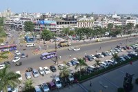 bhopal service roads Encroachment Thriving Under Patronage of politicians mp news