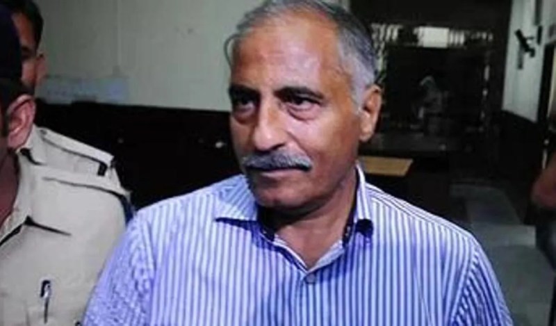 ED seizes assets worth crores of rupees of former IAS officer in MP