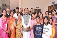 जशपुर जिले के बच्चे अब पढ़ेंगे स्मार्ट क्लास रूम में, मुख्यमंत्री साय ने कांसाबेल में किया स्मार्ट क्लास रूम का शुभारंभ