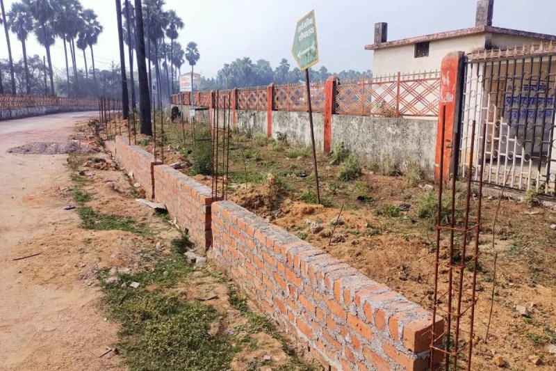 मानिकपुरा और ढोंगा मैदान में टूटे संकल्प, जवाबदेही शून्य