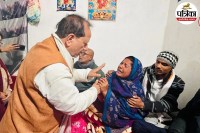 NEET छात्रा के परिजनों से मिलने पहुंचे डिप्टी सीएम विजय सिन्हा