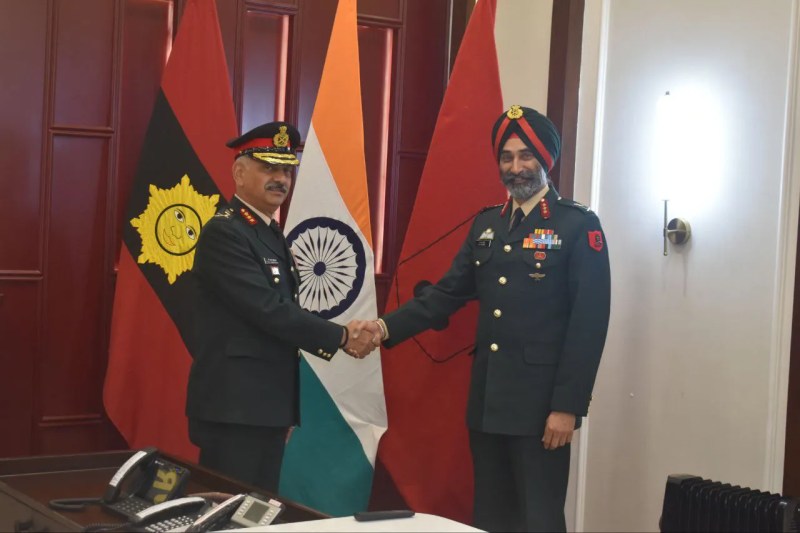 Lieutenant General Harbinder Singh Wandra becomes the new GOC of the Central India Area
