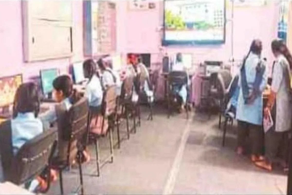 The dream of digital and AI education is being handed over to 'scrap': multi-million dollar labs rendered useless.