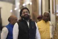 यूपी विधानसभा में अब्बास अंसारी की भावुक अपील (फोटो सोर्स : WhatsApp News Group)