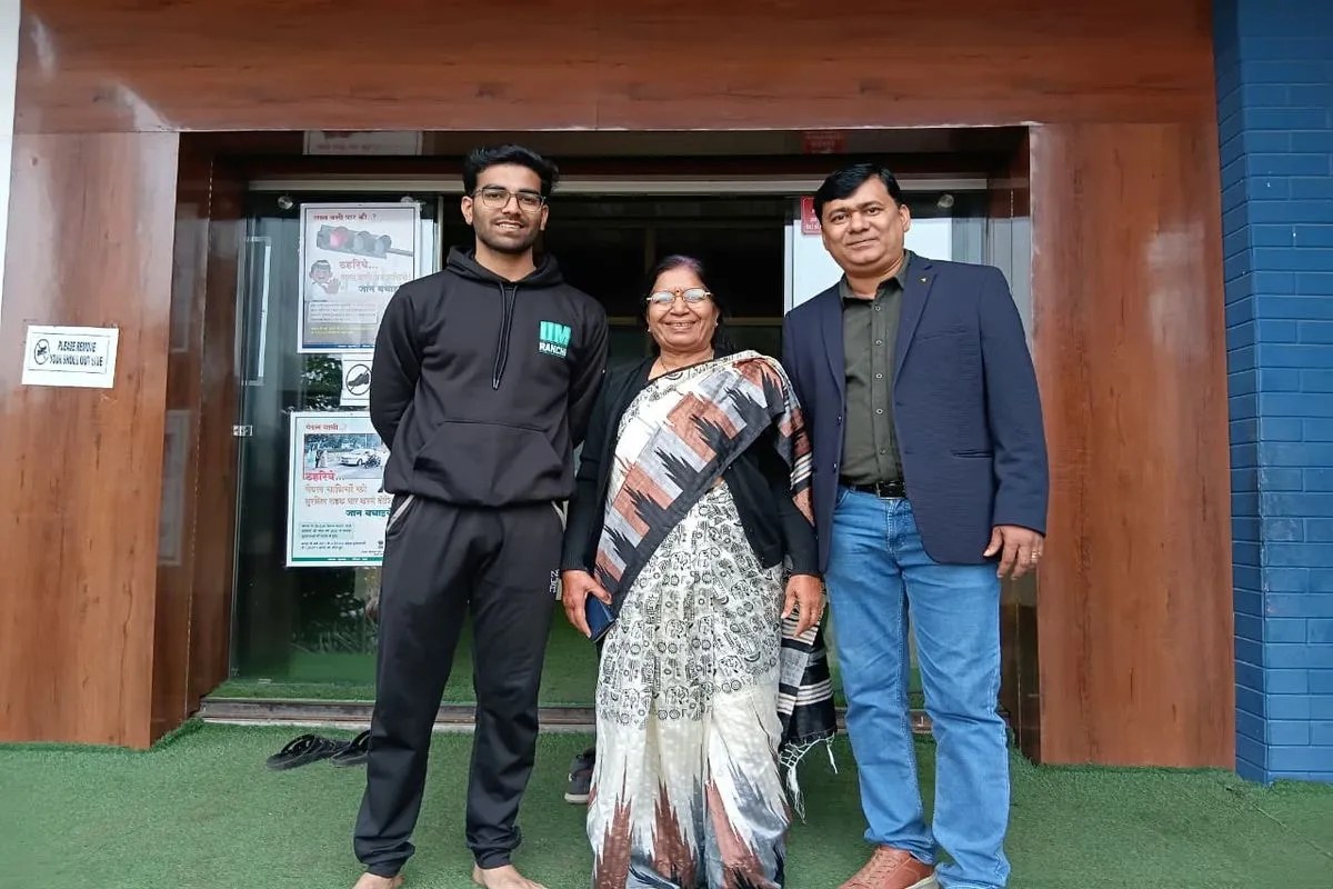 सामान्य परिवार से देश की शीर्ष एमबीए संस्था तक का प्रेरक सफर