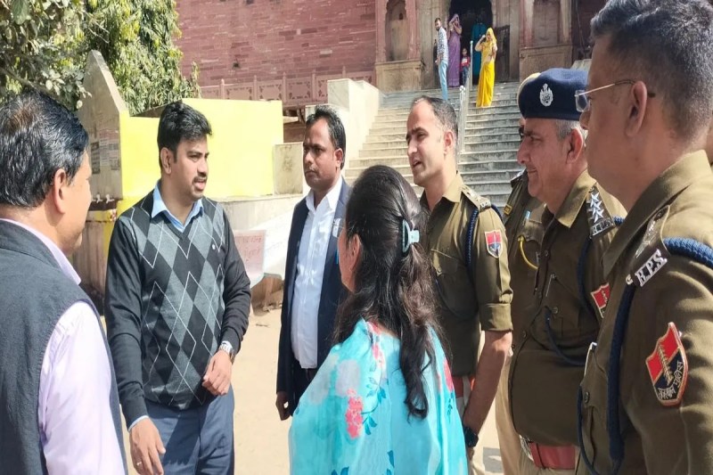 गर्भगृह तक नहीं जा सकेंगे श्रद्धालु, गेटों पर रहेगी जल अर्पित की व्यवस्था Devotees will not be able to go to the sanctum sanctorum, arrangements for offering water will be made at the gates