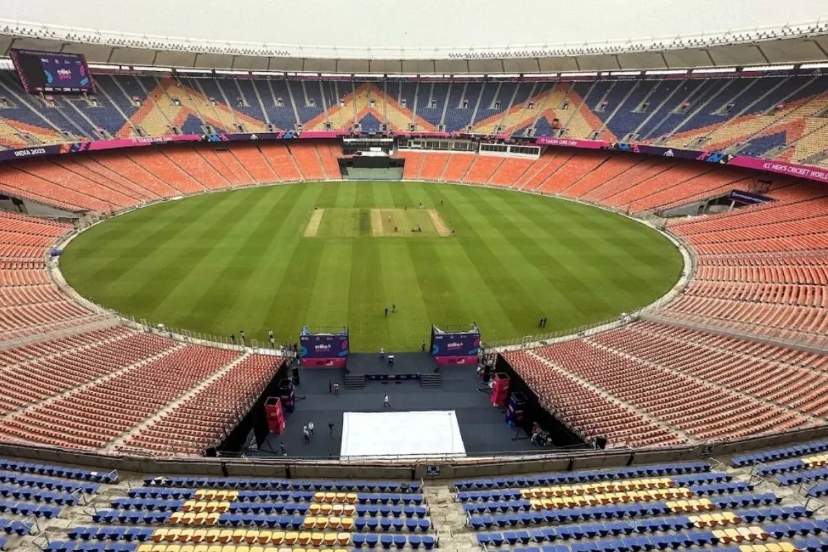 T20 World Cup 2026: दो टीमें पक्की, पर बाकी 2 के लिए जंग! अगर पाकिस्तान पहुंचा तो बदल जाएगा पूरे वर्ल्ड कप का वेन्यू? जानिए पूरा समीकरण!