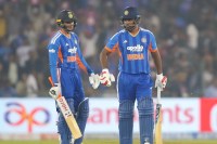 Sunil Gavaskar on Ishan Kishan vs Sanju Samson