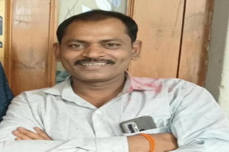 Bike accident, bike accident in Dungarpur, bike accident in Rajasthan, brother death, young man death in Dungarpur, Dungarpur news, बाइक एक्सीडेंट, बाइक एक्सीडेंट इन डूंगरपुर, बाइक एक्सीडेंट इन राजस्थान, भाई की मौत, डूंगरपुर में युवक की मौत, डूंगरपुर न्यूज