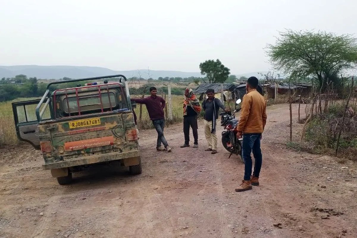 Bundi : दो गांव में करवाई मुनादी, ग्रामीणों में दहशत