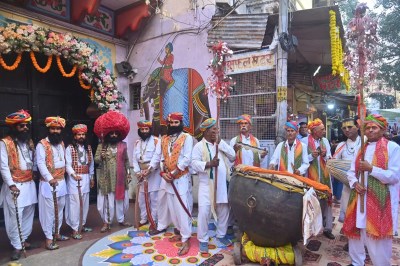 Short video poster image