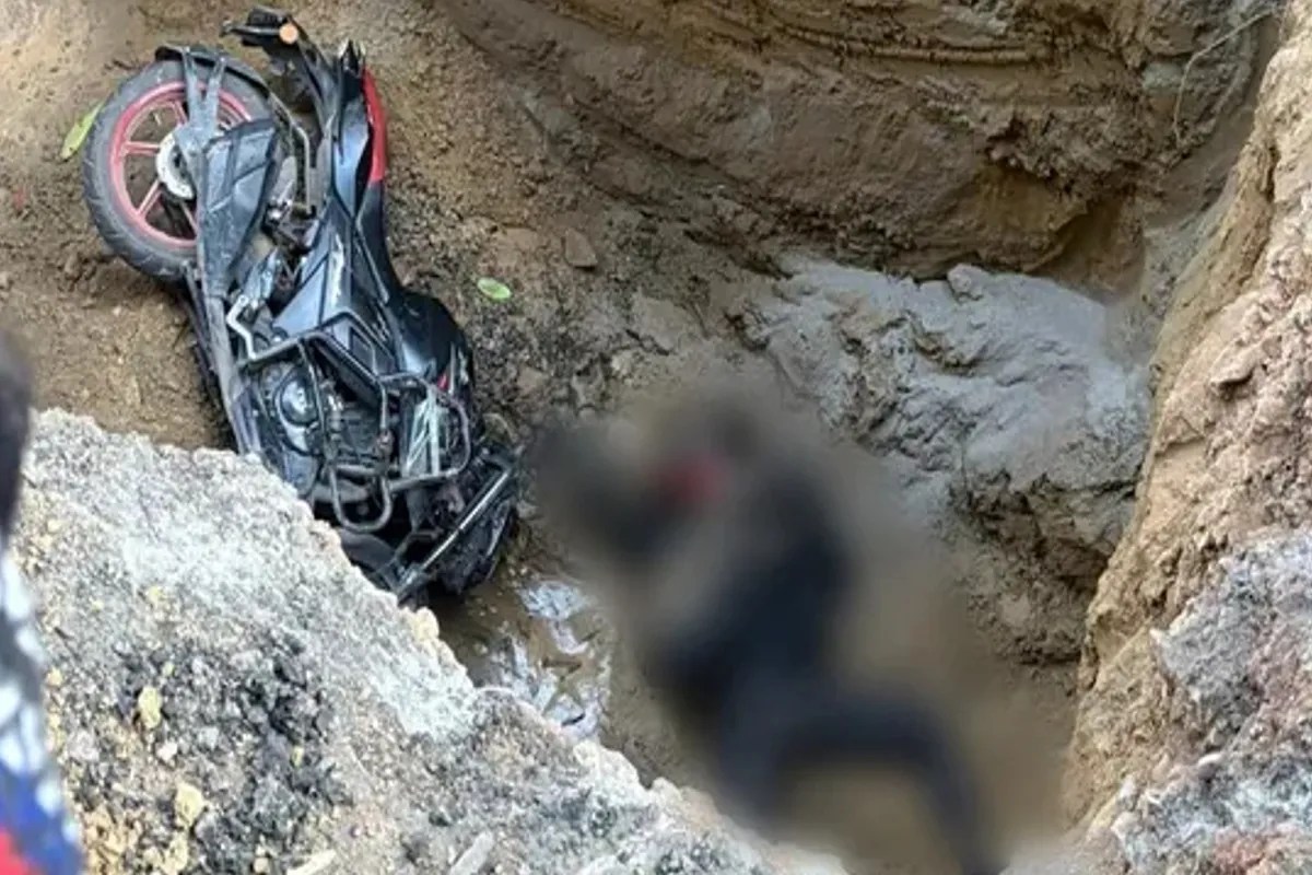 Delhi Janakpuri Bike Accident