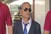 Fake Income Tax Officer, Fake Income Tax Officer in Gujarat, Fake Income Tax Officer in Surat, Fake Income Tax Officer in Pali, Fake Income Tax Officer in Rajasthan, Fake Income Tax Officer Raid, Pali News, Rajasthan News, फर्जी आयकर अधिकारी, फर्जी आयकर अधिकारी इन गुजरात, फर्जी आयकर अधिकारी इन सूरत, फर्जी आयकर अधिकारी इन पाली, फर्जी आयकर अधिकारी इन राजस्थान, फर्जी आयकर अधिकारी रेड, पाली न्यूज, राजस्थान न्यूज