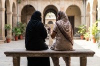 hindu girl insisted on living with married muslim woman know what is whole story gorakhpur