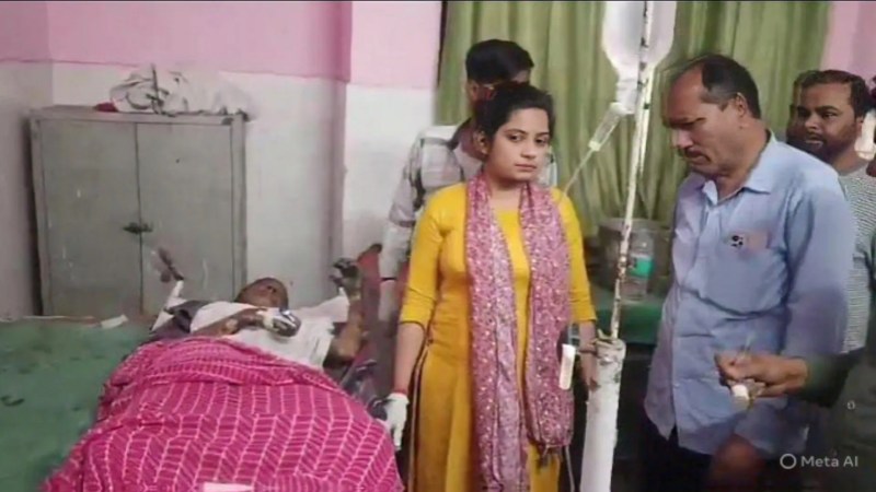 अस्पताल में भर्ती कराया गया, फोटो सोर्स- पत्रिका