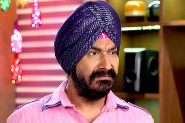  गुरुचरण सिंह