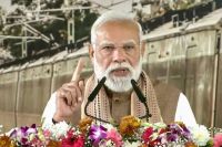 मेरठ रैली में पीएम मोदी का विपक्ष पर सीधा हमला