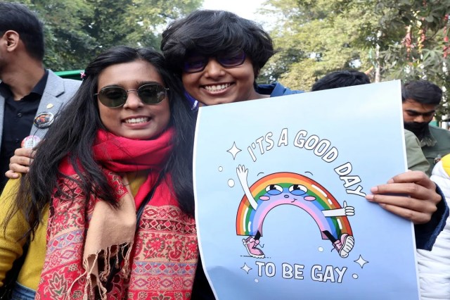 रंग, राइड और अधिकार-लखनऊ ने अपनाया प्राइड का संदेश