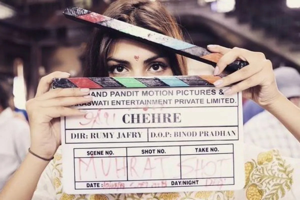 रिया चक्रवर्ती कमबैक करने को है तैयार(सोर्स: x @filmfare के अकाउंट द्वारा)