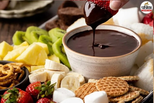 Rose Chocolate Fondue Dessert, Rosewater Dark Chocolate Dip

