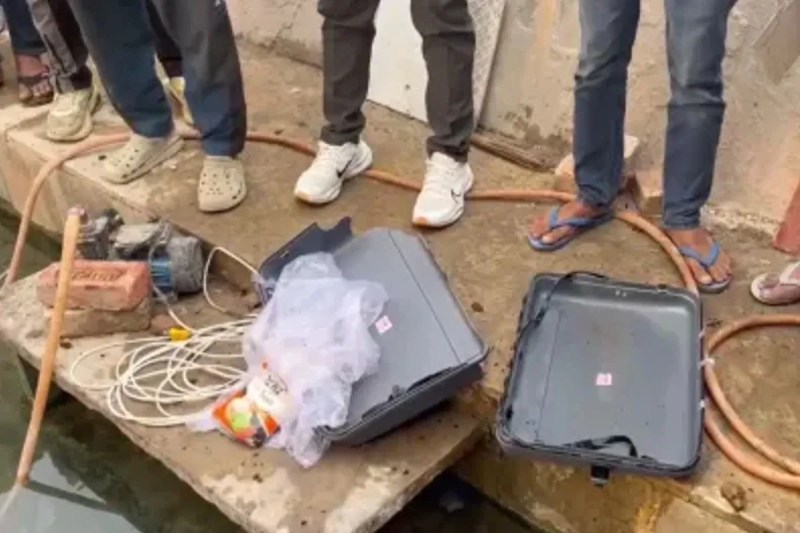 Sikar, Sikar suitcase blast, Ganeshwar Tirtha Dham suitcase blast, Ganeshwar Tirtha Dham suitcase blast in Sikar, suitcase blast in Rajasthan, सीकर, सीकर सूटकेस ब्लास्ट, गणेश्वर तीर्थ धाम सूटकेस ब्लास्ट, गणेश्वर तीर्थ धाम सूटकेस ब्लास्ट इन सीकर, सूटकेस ब्लास्ट इन राजस्थान