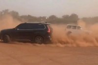 Stunts with luxury cars, stunts with luxury cars in Jodhpur, stunts with luxury cars in Rajasthan, Jodhpur News, Rajasthan News, लग्जरी कारों से स्टंट, लग्जरी कारों से स्टंट इन जोधपुर, लग्जरी कारों से स्टंट इन राजस्थान, जोधपुर न्यूज, राजस्थान न्यूज