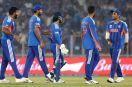 Ravi Shastri warns Team India