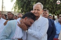 Tikaram Jully mother death